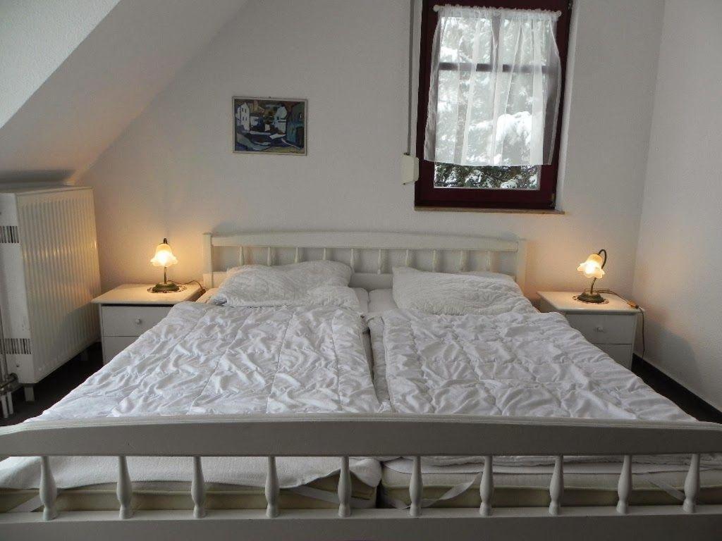 Ferienwohnung-Nils-Holgerson-Mit-Balkon-Zwischen-Strand-Wald-Wiese-Im-Suedosten-Der-Insel-Ruegen Gustow  Luaran gambar
