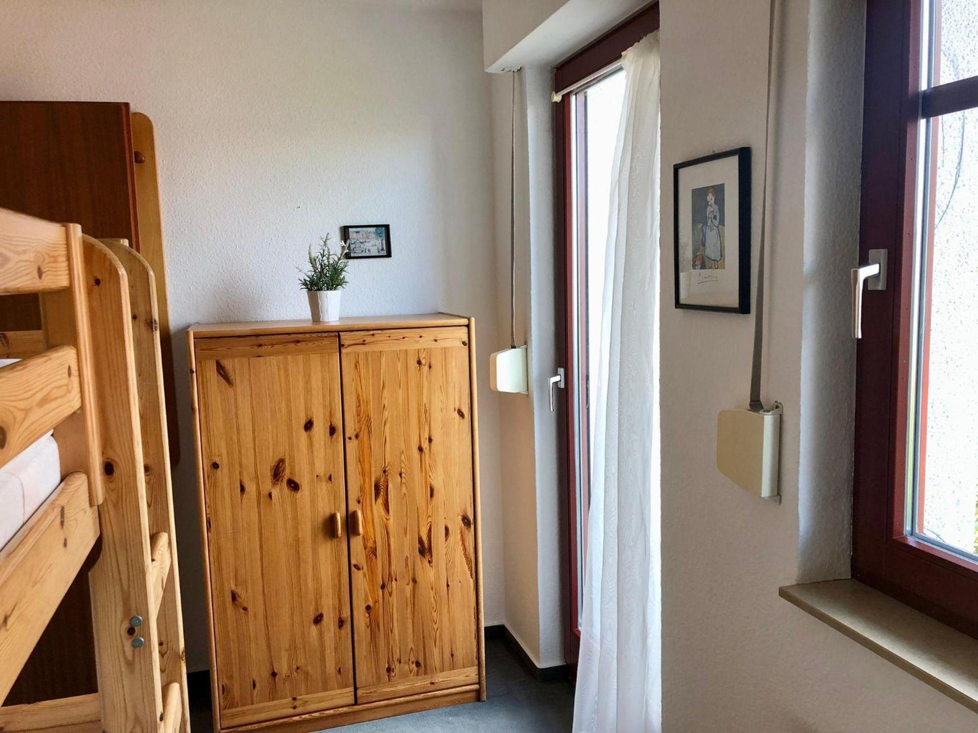 Ferienwohnung-Nils-Holgerson-Mit-Balkon-Zwischen-Strand-Wald-Wiese-Im-Suedosten-Der-Insel-Ruegen Gustow  Luaran gambar